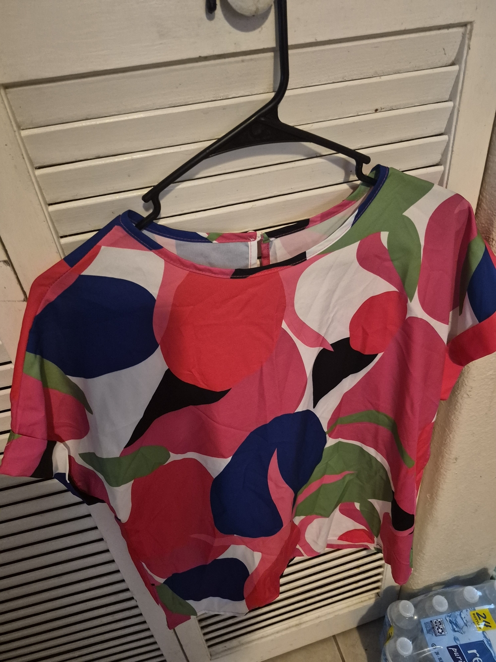 Women’s Bright Floral Print Blouse in Pink and Blue